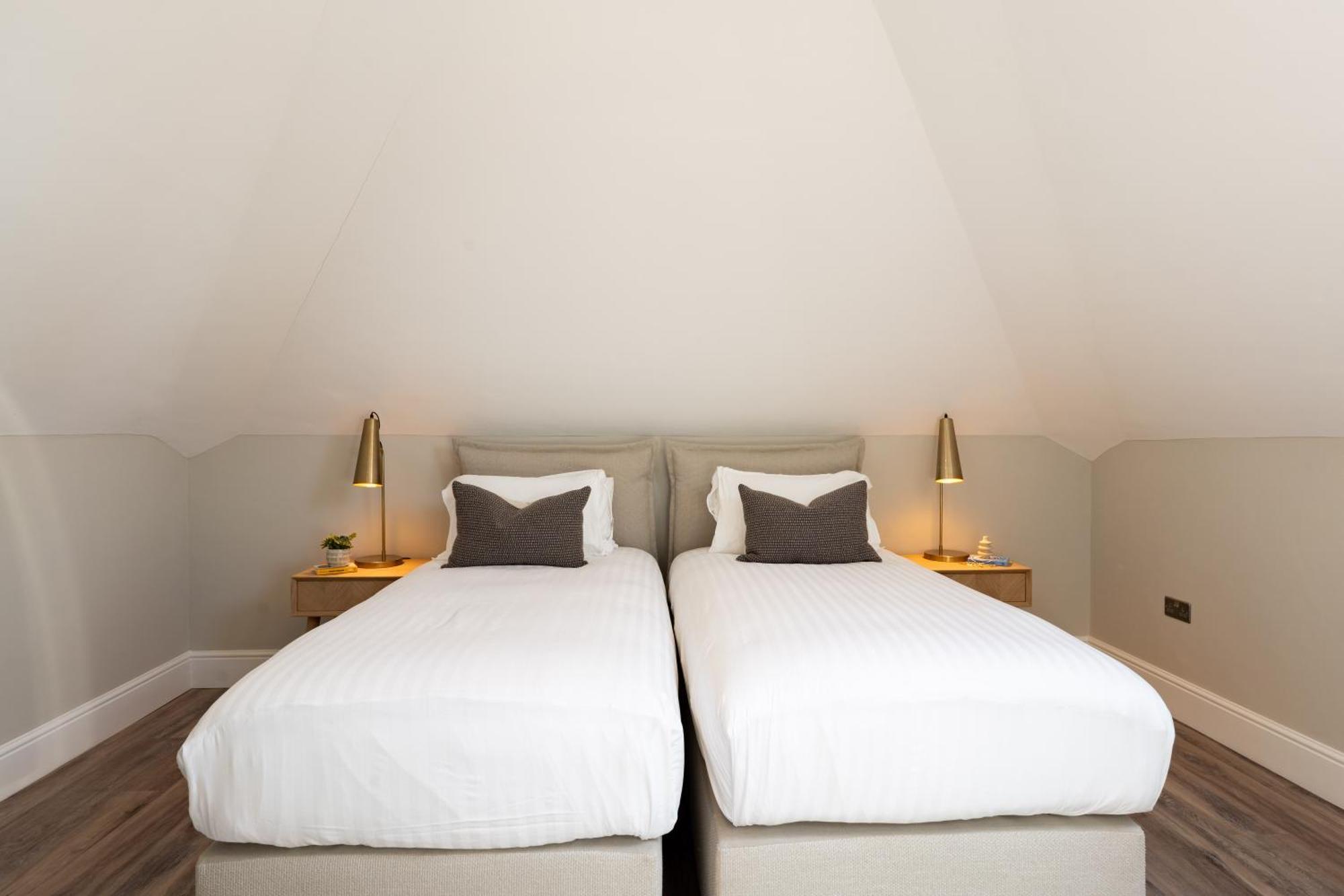 בריסטול Wellington Place I Your Apartment מראה חיצוני תמונה